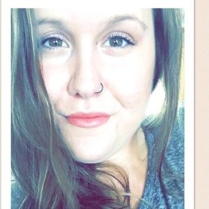 Meet your Posher, Allyson