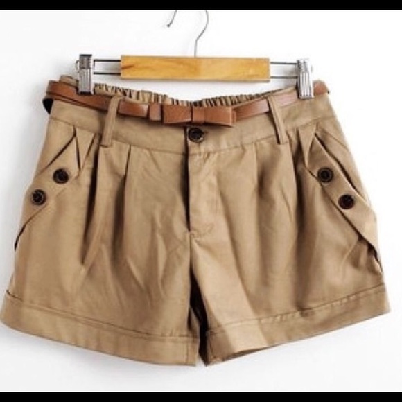 New Item-NWT Khaki Twill Shorts - Picture 2 of 4