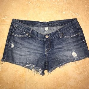 ABERCROMBIE & FITCH lowrise denim cut-off shorts