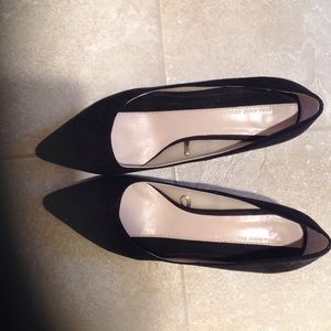 Zara Basic Black Pumps (38) (US 8)