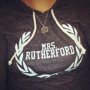 Meet your Posher, Theo