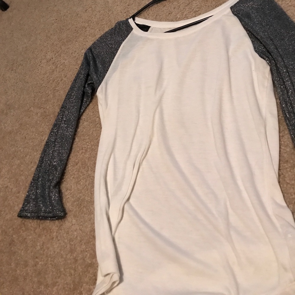 Half sleeve shirt