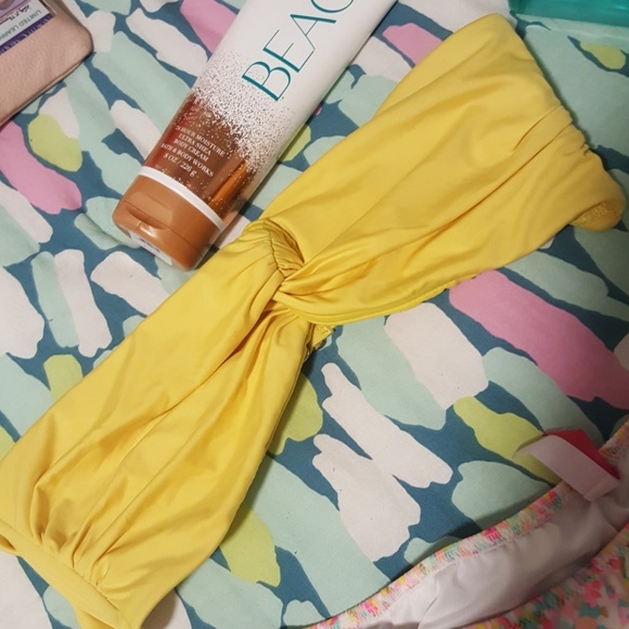 Bathing suit 👙 - Picture 3 of 4