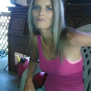 Meet your Posher, Lacey