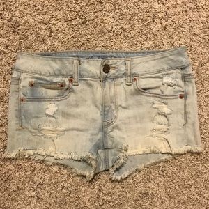 American Eagle light wash stretch jean shorts