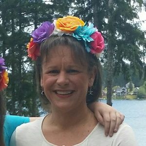 Meet your Posher, Christy