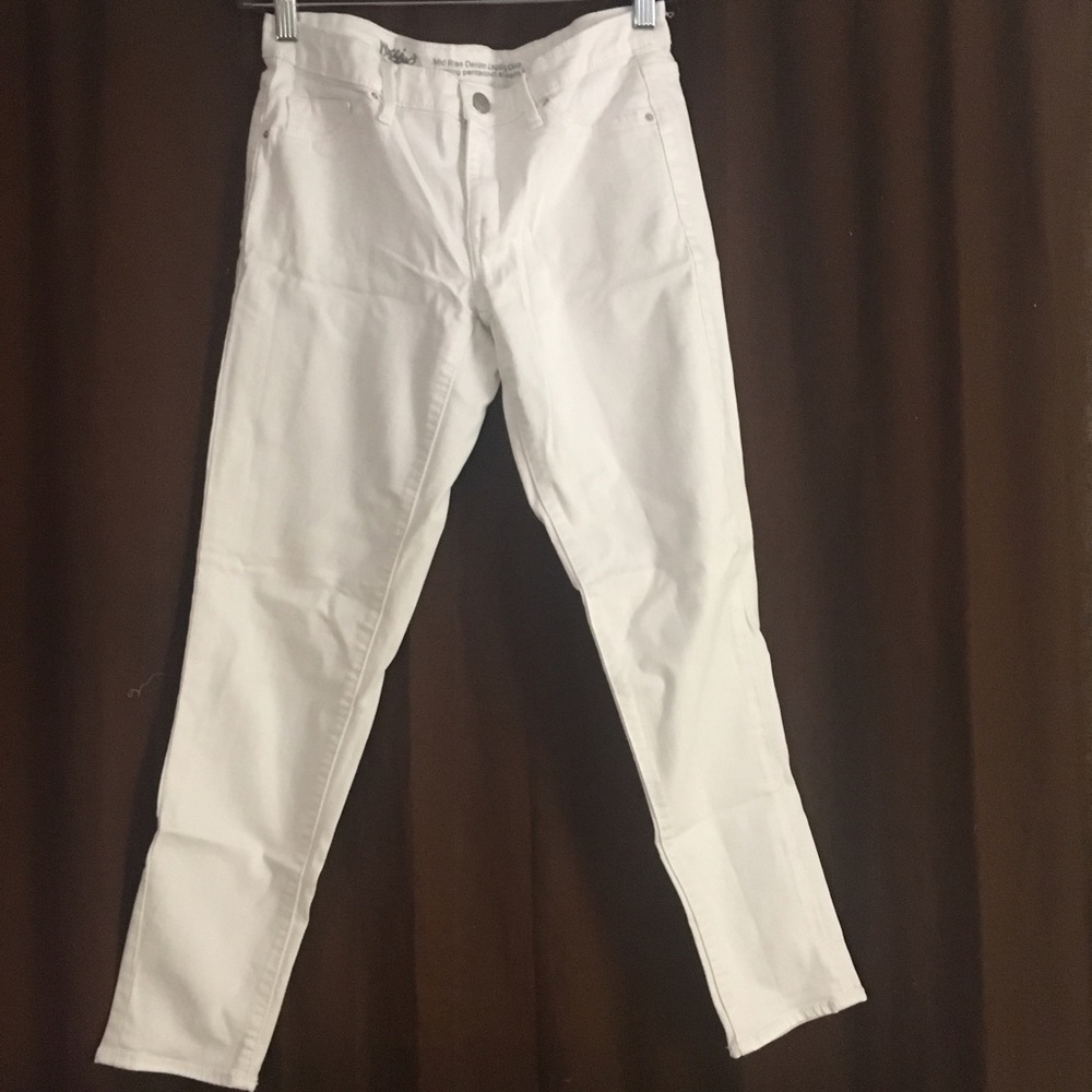White mid rise crop denim