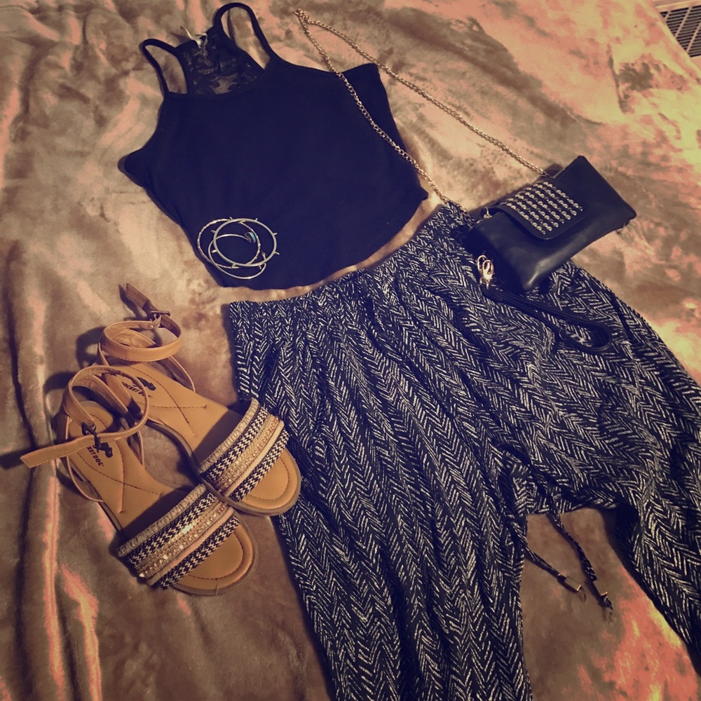 Patterned jogger trousers