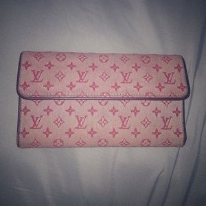 Authentic Louis Vuitton Wallet