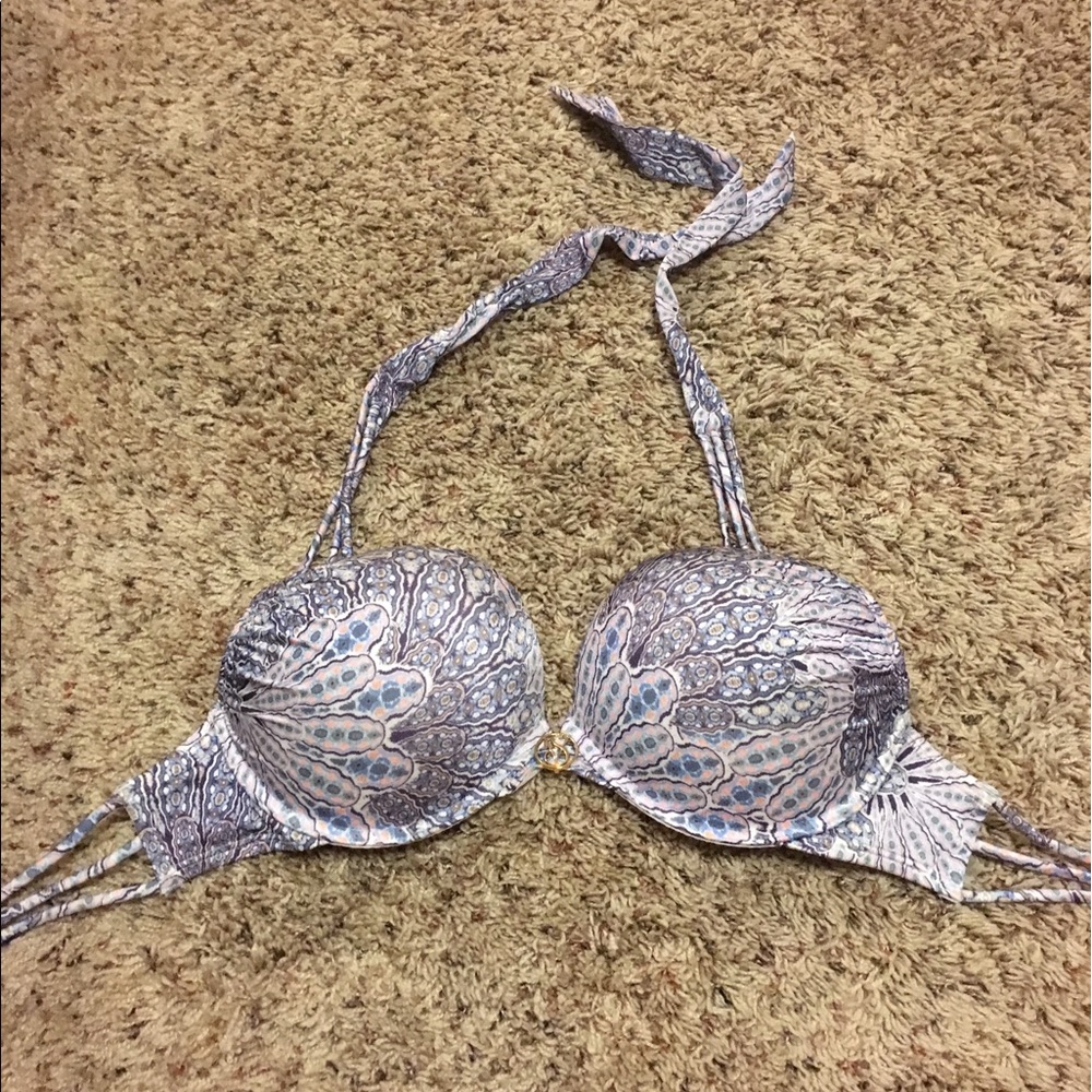 Victoria's Secret 34D Bombshell bikini top.