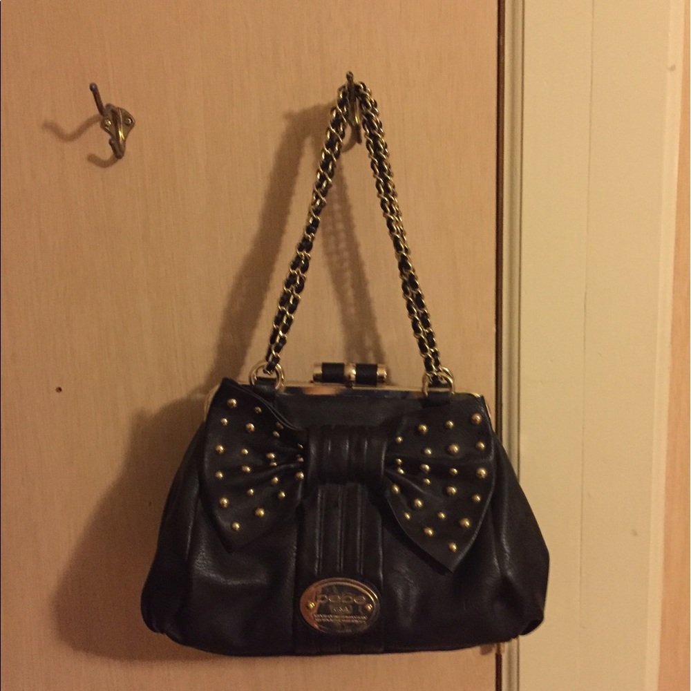 Black and Gold Bebe medium size purse!