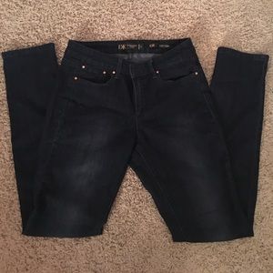 Kardashian premium denim. Kim curvy skinny style