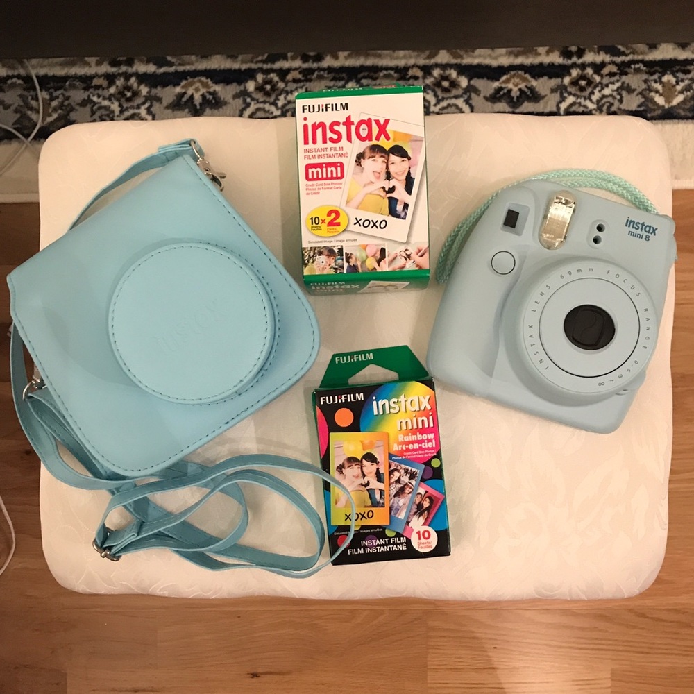 Instax Mini 8 (bundle)!!!