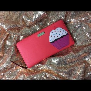 Kate spade cupcake wallet