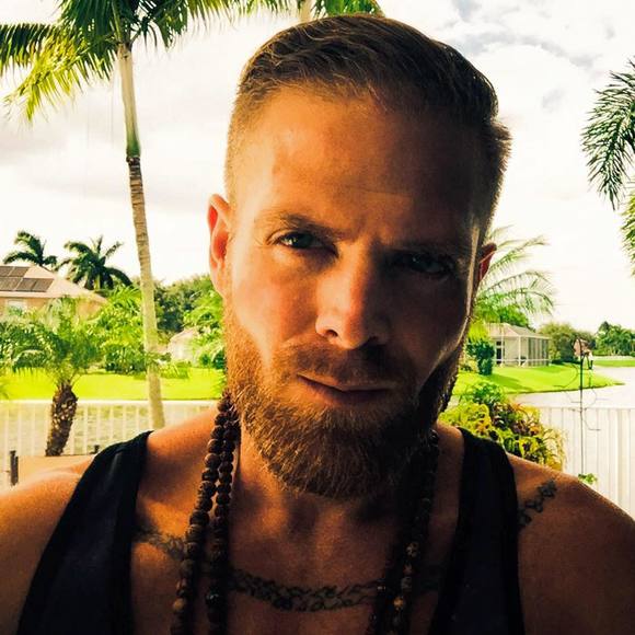 Meet your Posher, Evander - Picture 1 of 1