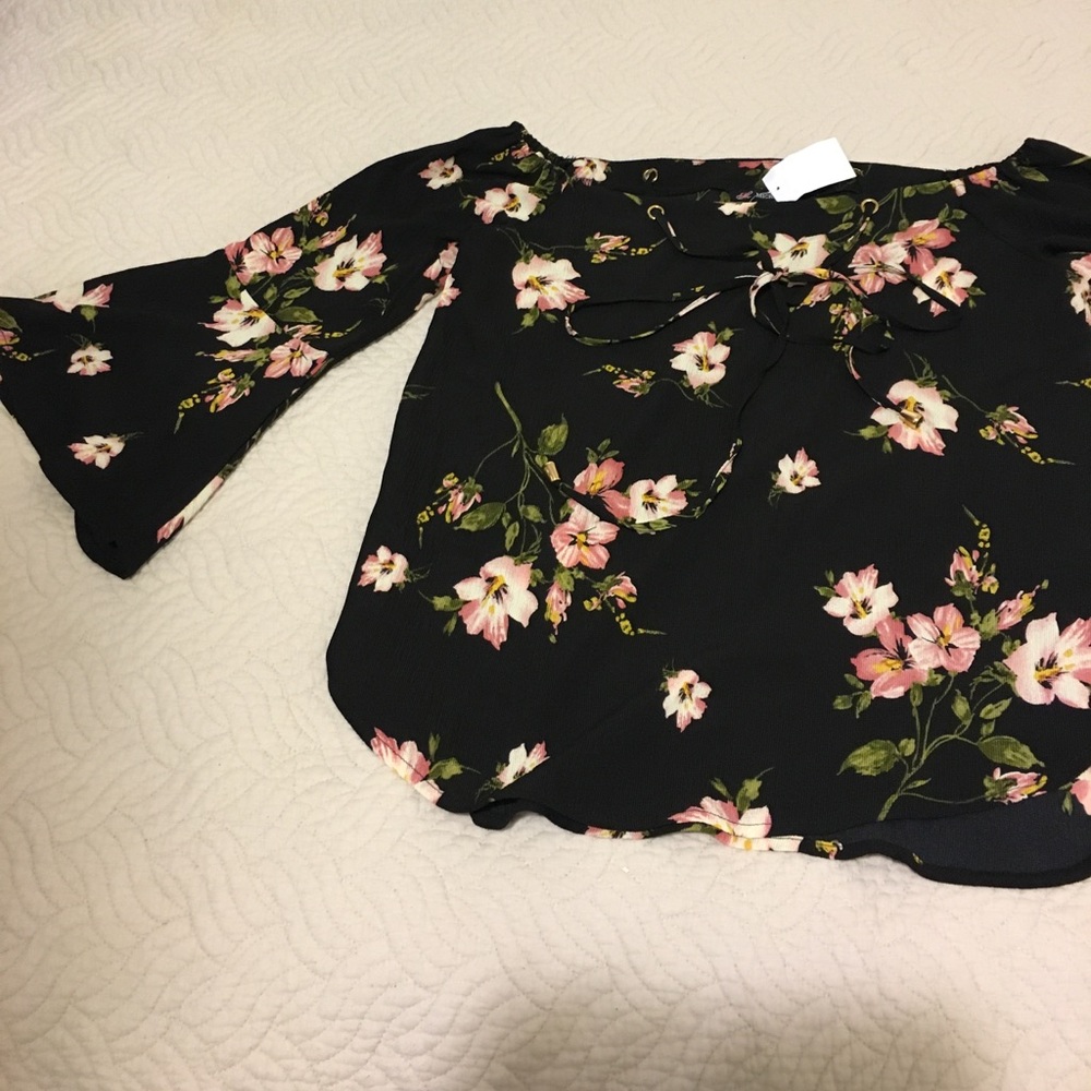 Floral top