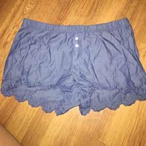 Scalloped sleep shorts