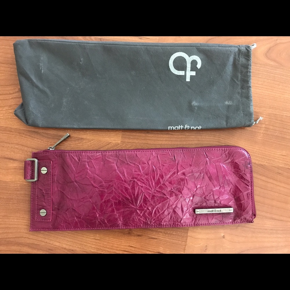 Vegan clutch