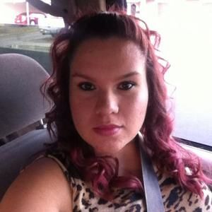 Meet your Posher, Gloria