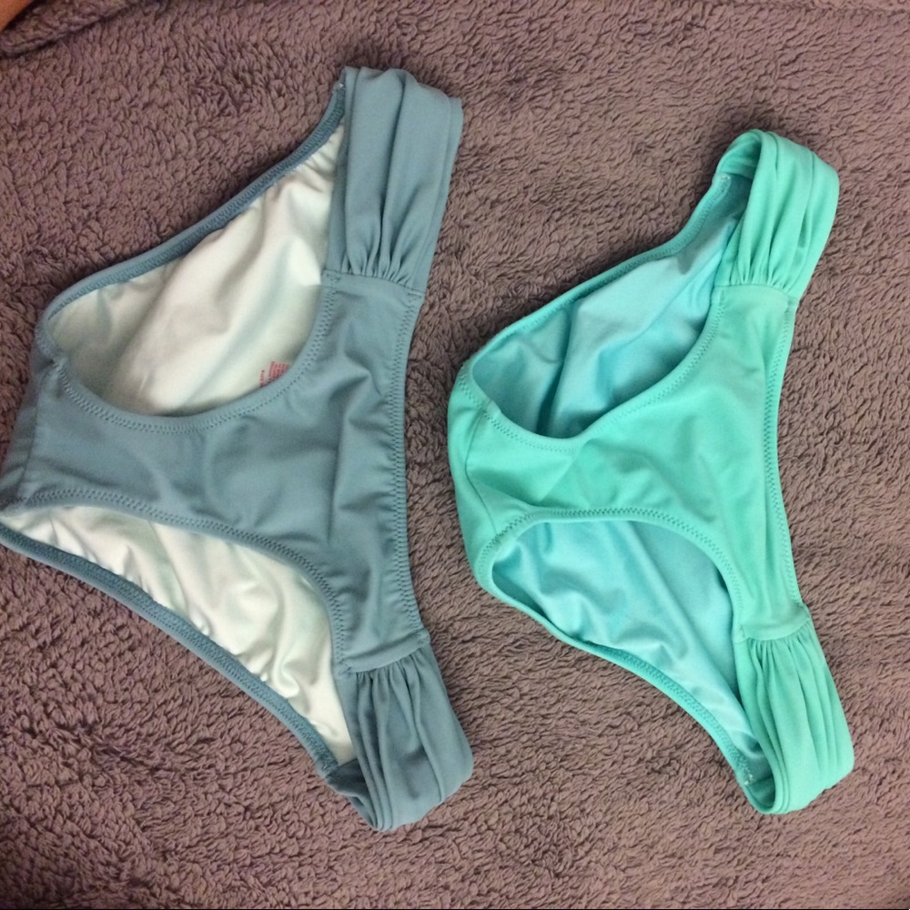 Victoria's Secret ruched side bottoms