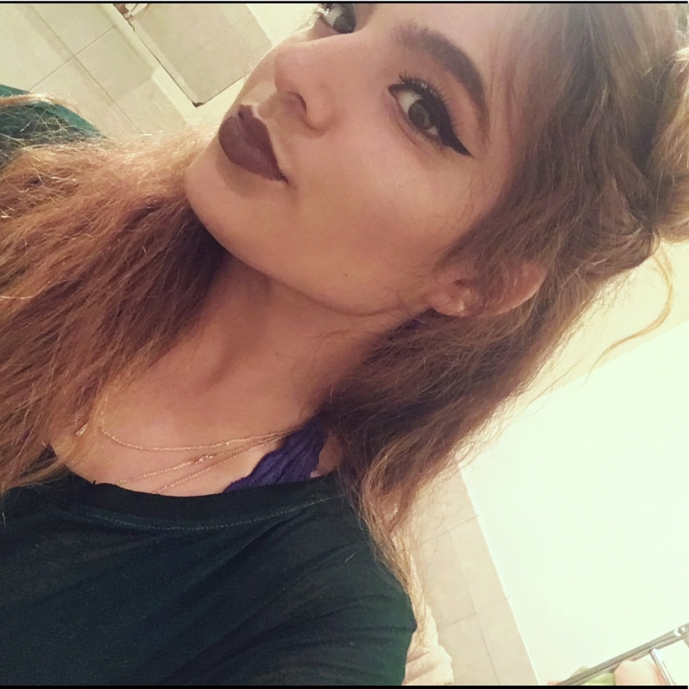 Meet your Posher, Kimberly