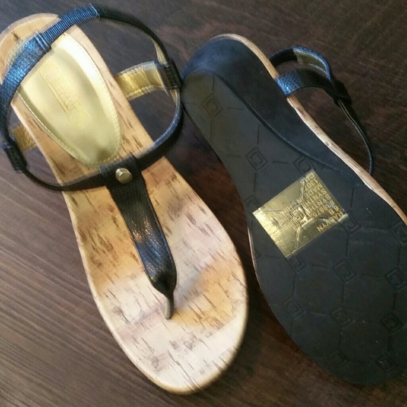 Sandals - Picture 2 of 2