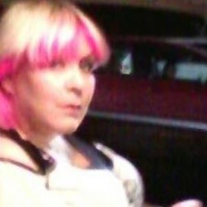 Meet your Posher, Niki