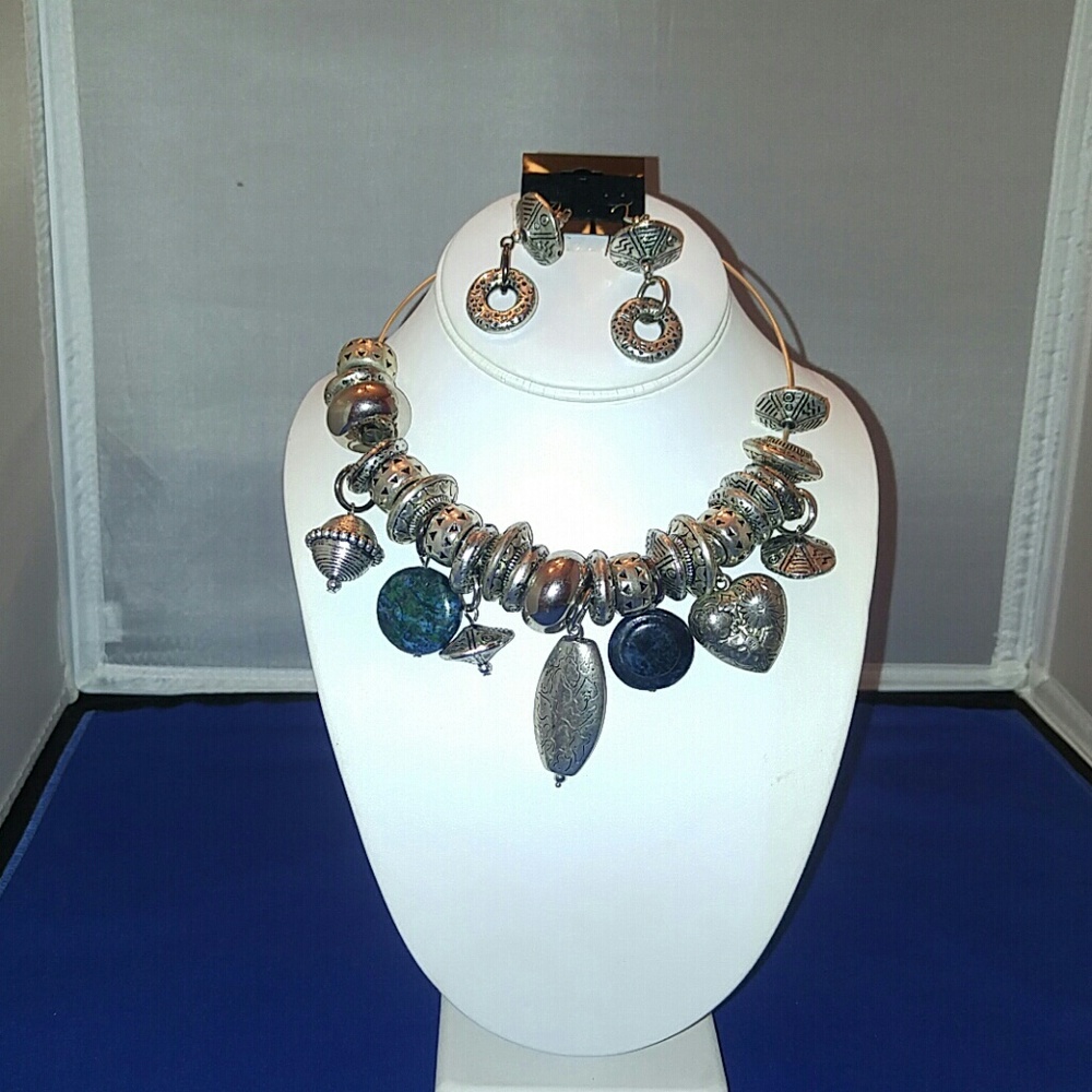 2 piece chunky necklace set