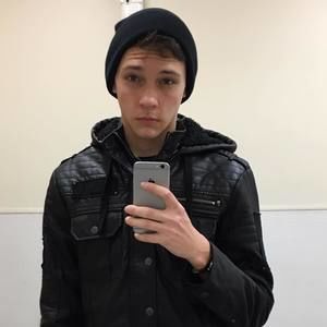 Meet your Posher, Zach