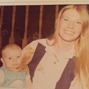 Meet your Posher, Beverly