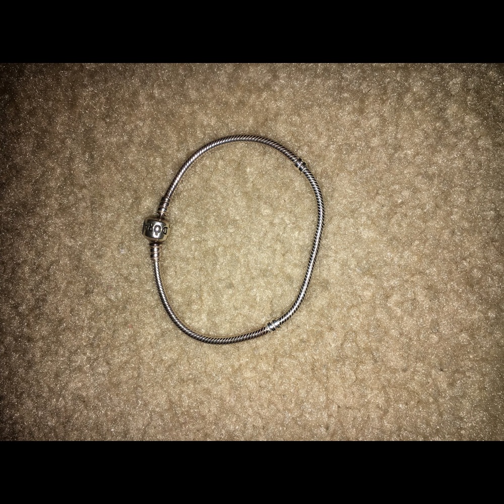 AUTHENTIC PANDORA 19 cm bracelet