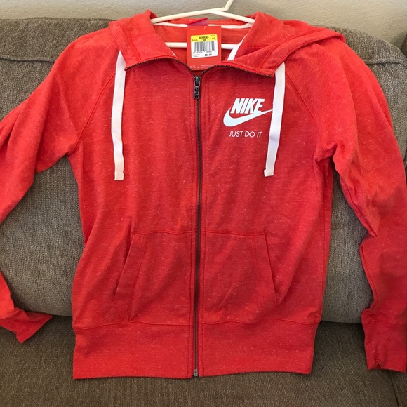 Nike Zip Hoodie. - Picture 4 of 5