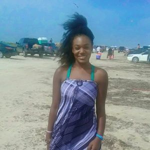 Meet your Posher, Pavellie