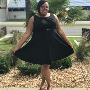 Meet your Posher, Monique