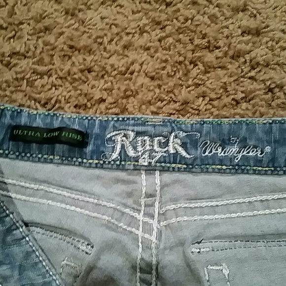 Rock 47 Cut off denim shorts w/cute pockets-5/6 - Picture 3 of 4