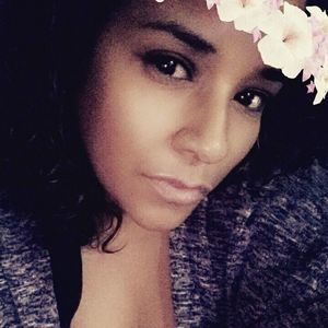 Meet your Posher, Sheena