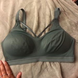 BRAND NEW VS sports bra! 36D