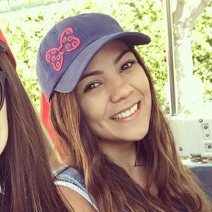 Meet your Posher, Destinee