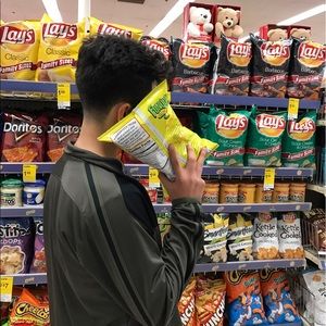 Meet your Posher, Sebastian