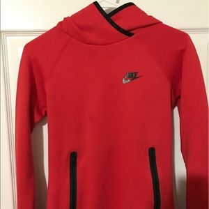 Nike Tech Sweater