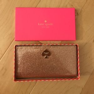 Kate Spade wallet - never been used!