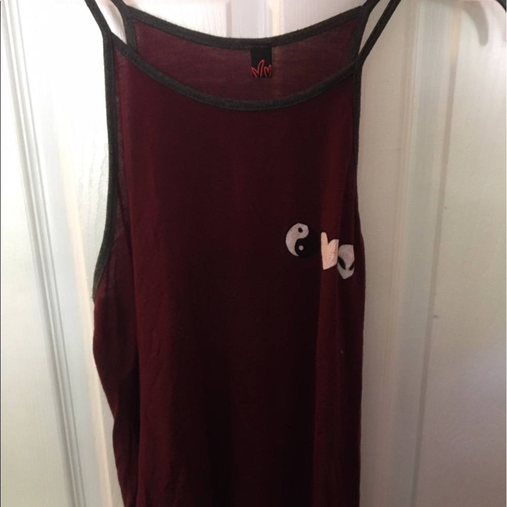 Ying yang/heart/alien tank top