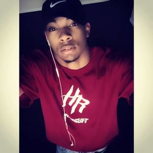 Meet your Posher, Diego