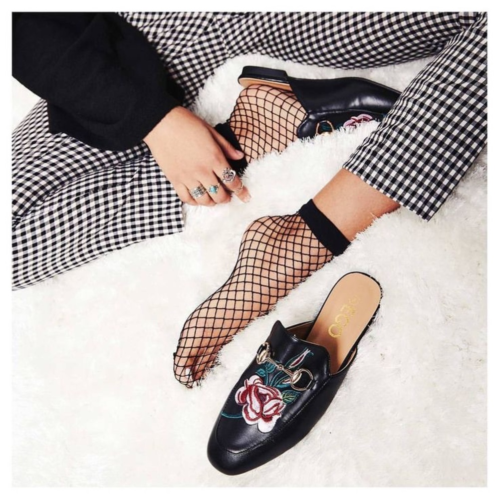 Floral Embroidered Flat Mule / loafers