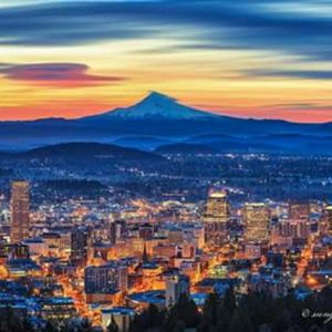 Meet your Posher, Leslie