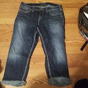 Silver Jeans Suki Capri