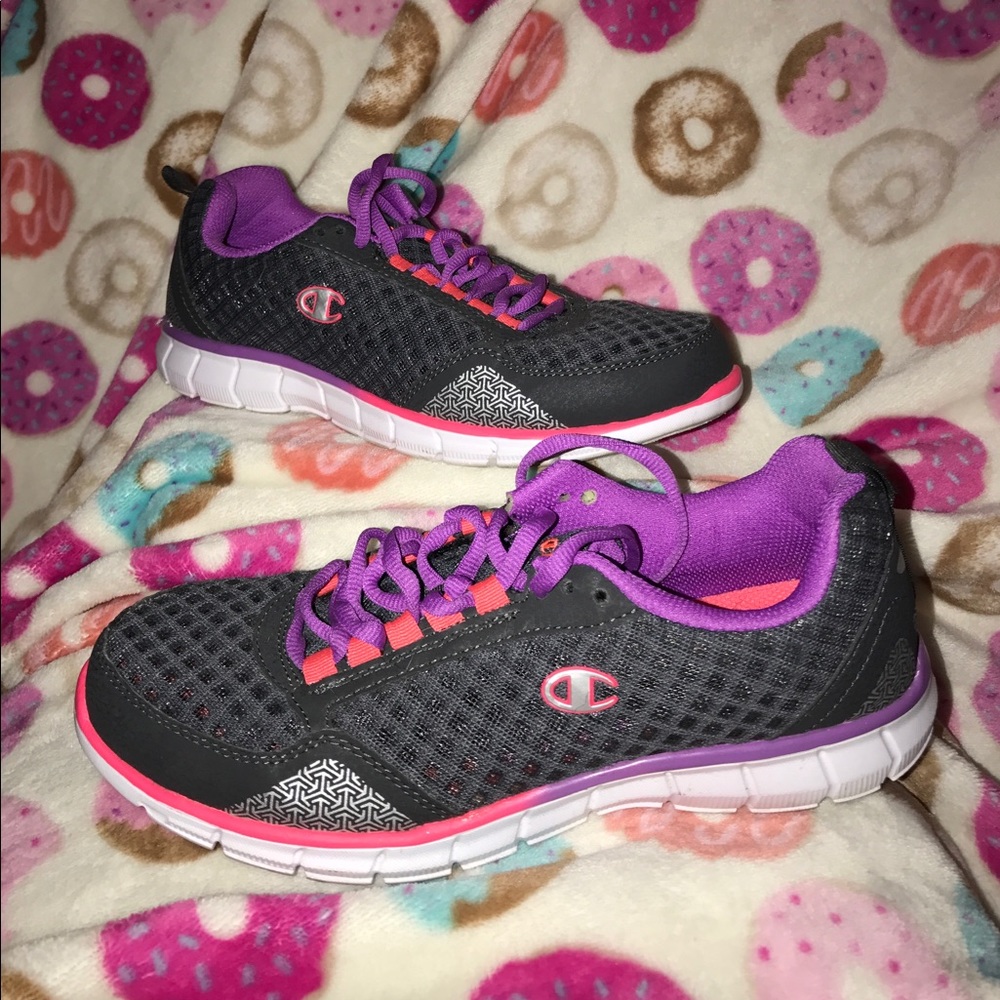 Champion Tennis Shoes!  LIKE NEW!