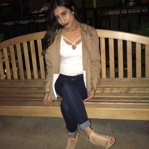 Meet your Posher, Natalie