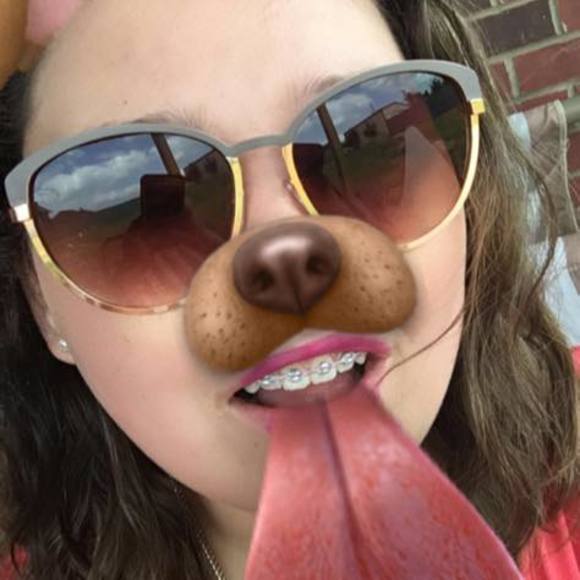 Meet your Posher, Kylee - Picture 1 of 1