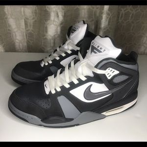 Nike Air Flight Falcon basketball shoes